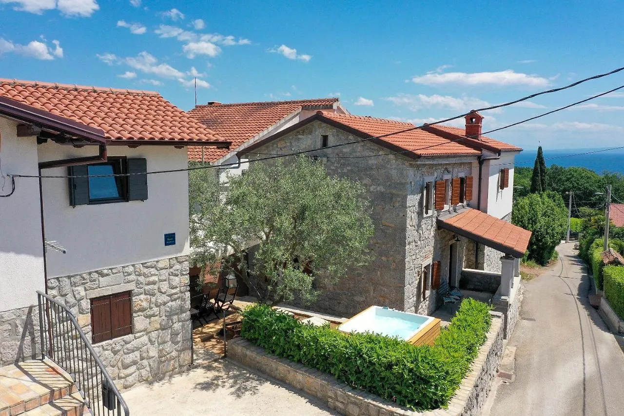 Villa Fani With Jacuzzi Ičići Κροατία
